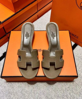 에르메스 올수공 오아시스 슬리퍼 샌들 앱송 50